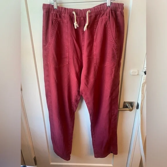 Women’s Anthropologie pilcro pink large tall pants with pockets - Picture 2 of 7